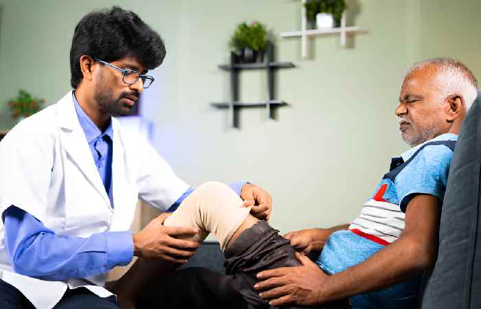 Best Orthopedic Doctor In Delhi (1)