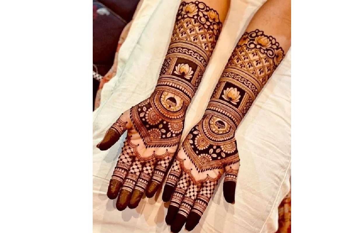 Mehndi Design Easy and Beautiful Front Hand