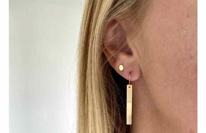 Simple Latest Design of Gold Earrings (6)